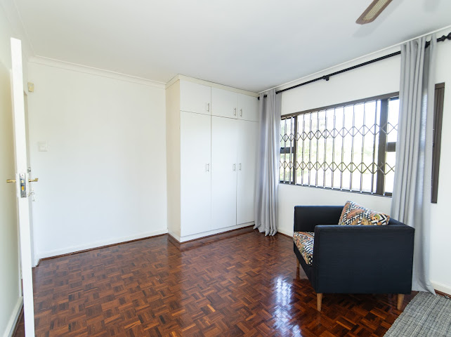 5 Bedroom Property for Sale in Summerstrand Eastern Cape